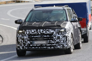 hyundai nexo camo front