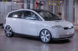 audi a2 e tron concept front static