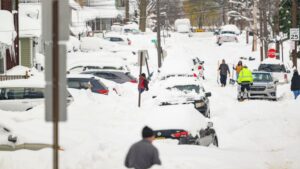 108070489 1733235538762 gettyimages 2187409038 SNOW ERIE