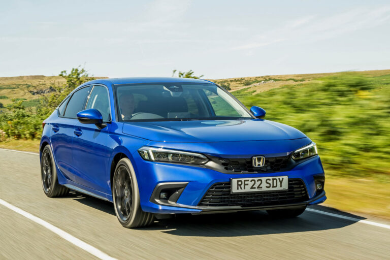 honda civic e hev 2025 review front tracking 506