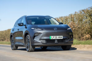 mg s5 2025 review front tracking 626