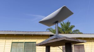starlink dish 1152x648